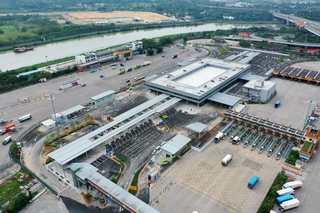喜讯 | 华富环境中标“深圳市口岸管理服务中心有限公司皇岗口岸监管区单体楼宇2020、2021年度卫生保洁服务项目” 喜讯 | 华富环境中标“深圳市口岸管理服务中心有限公司皇岗口岸监管区单体楼宇2020、2021年度卫生保洁服务项目”